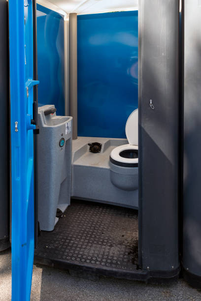 Portable Toilet Options We Offer in Green Knoll, NJ